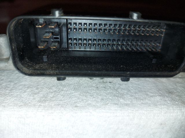 bontott VW GOLF IV Motorvezérlő