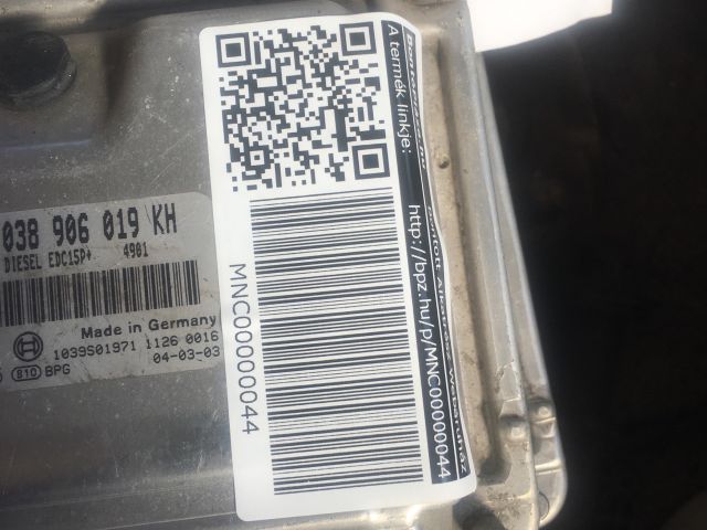 bontott VW GOLF IV Motorvezérlő