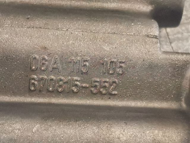 bontott VW GOLF IV Olajszivattyú