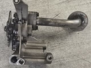 bontott VW GOLF IV Olajszivattyú