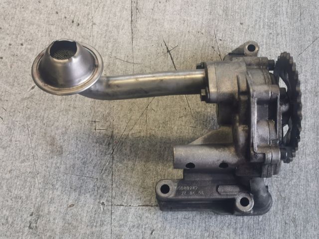 bontott VW GOLF IV Olajszivattyú