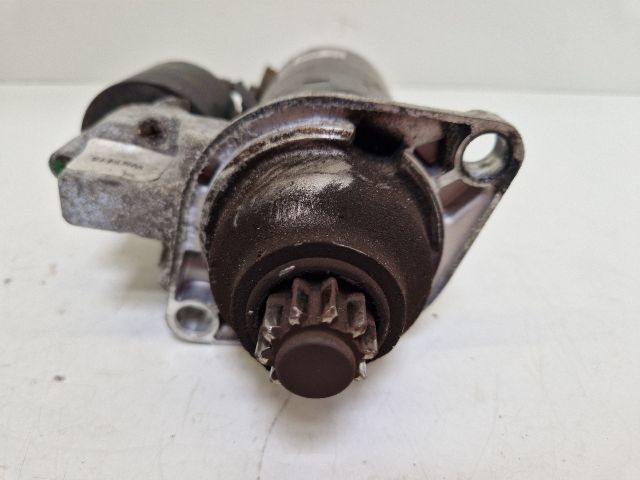 bontott VW GOLF IV Önindító