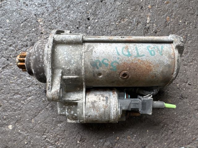 bontott VW GOLF IV Önindító