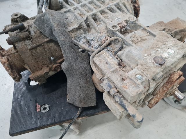 bontott VW GOLF IV Osztómű