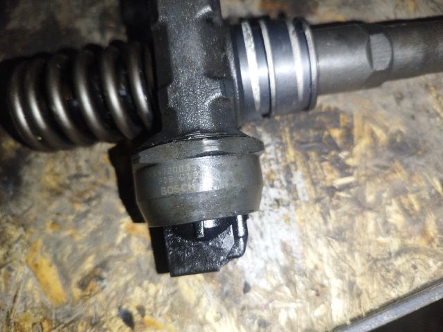 bontott VW GOLF IV Porlasztó (1 db)