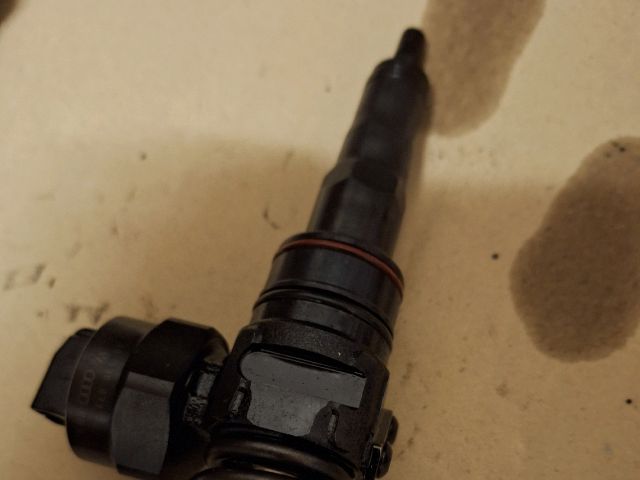 bontott VW GOLF IV Porlasztó (1 db)