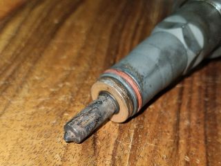 bontott VW GOLF IV Porlasztó (1 db)