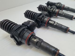 bontott VW GOLF IV Porlasztó Sor / Híd