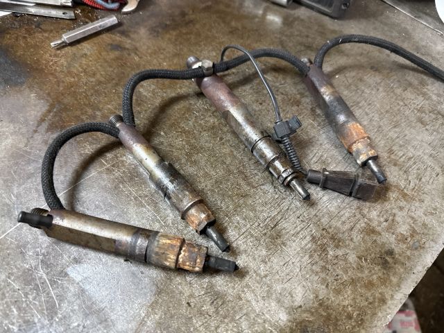 bontott VW GOLF IV Porlasztó Sor / Híd