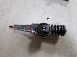 bontott VW GOLF IV Porlasztó Sor / Híd