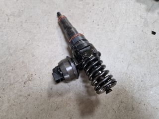 bontott VW GOLF IV Porlasztó Sor / Híd