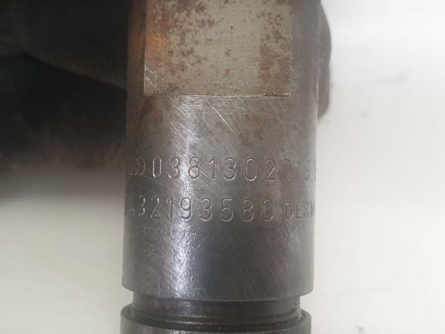 bontott VW GOLF IV Porlasztó Sor / Híd