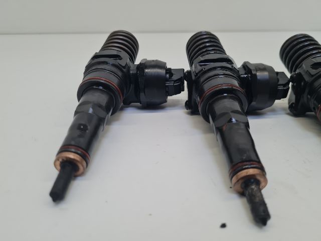 bontott VW GOLF IV Porlasztó Sor / Híd