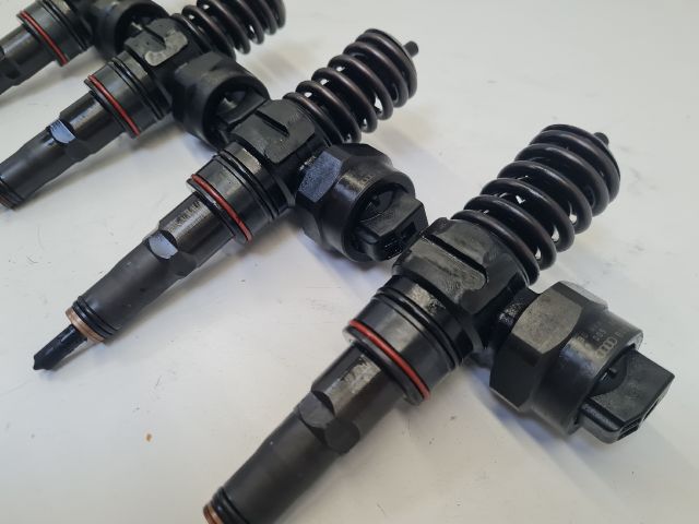 bontott VW GOLF IV Porlasztó Sor / Híd