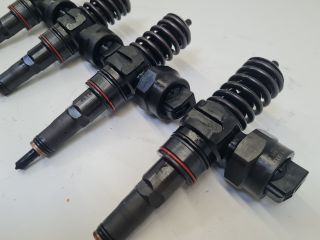 bontott VW GOLF IV Porlasztó Sor / Híd