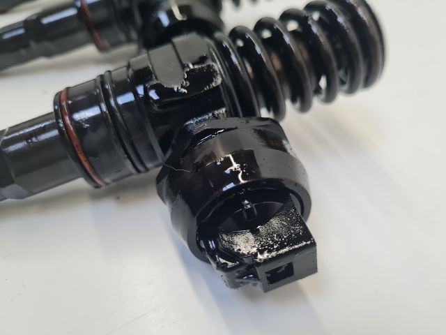 bontott VW GOLF IV Porlasztó Sor / Híd