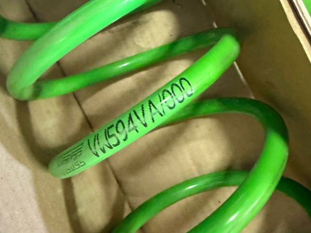 bontott VW GOLF IV Rugó Szett