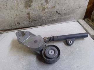 bontott VW GOLF IV Szíjfeszítő Görgő