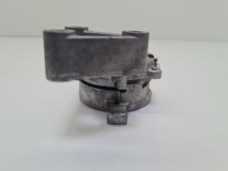 bontott VW GOLF IV Szíjfeszítő Görgő