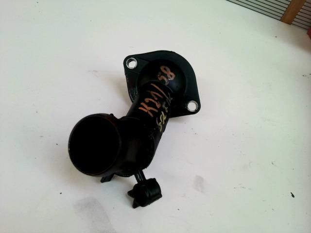 bontott VW GOLF IV Termosztátház