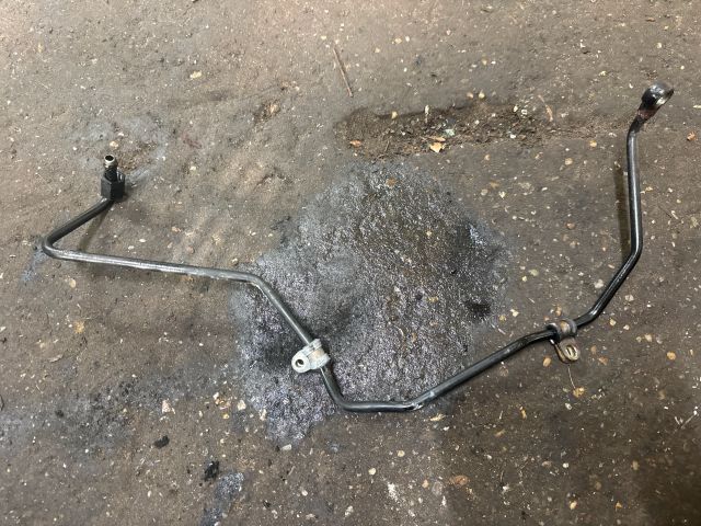 bontott VW GOLF IV Turbó Olajcső