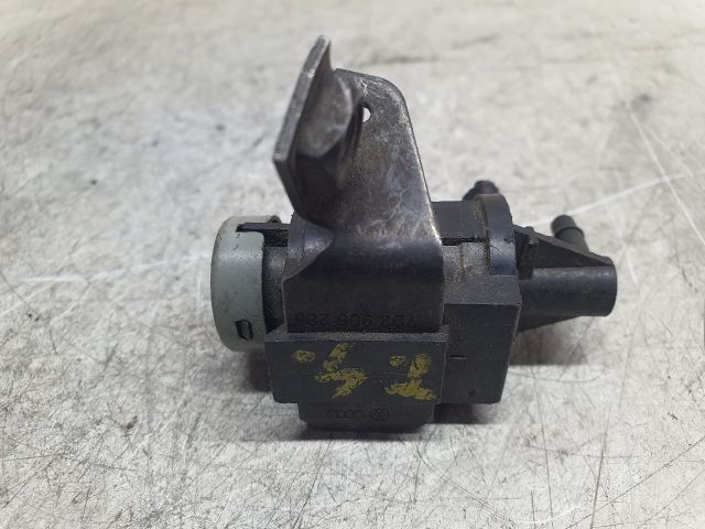 bontott VW GOLF IV Turbó Vákum Szelep