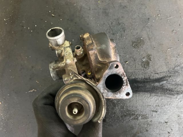 bontott VW GOLF IV Turbó