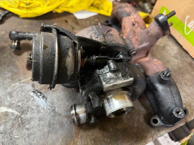 bontott VW GOLF IV Turbó