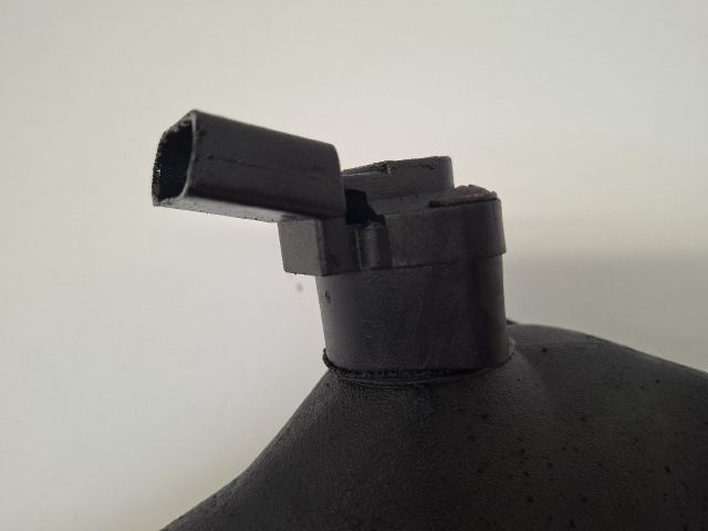 bontott VW GOLF IV Turbócső