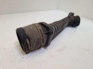 bontott VW GOLF IV Turbócső