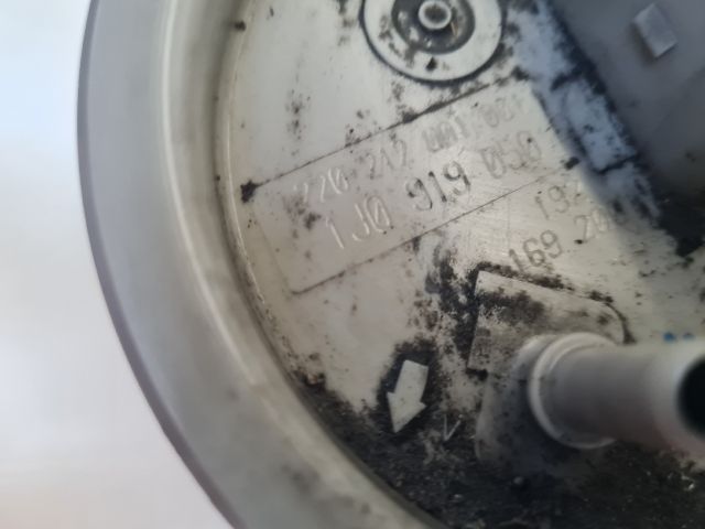 bontott VW GOLF IV Üzemanyag Szivattyú