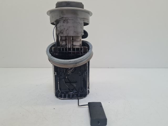 bontott VW GOLF IV Üzemanyag Szivattyú