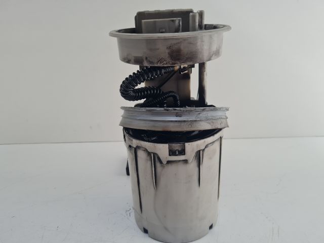 bontott VW GOLF IV Üzemanyag Szivattyú