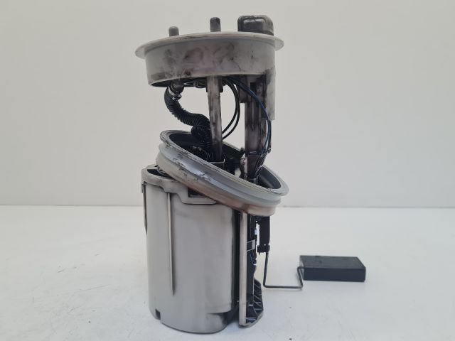 bontott VW GOLF IV Üzemanyag Szivattyú