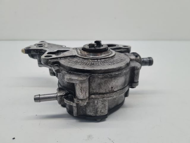 bontott VW GOLF IV Vákumpumpa