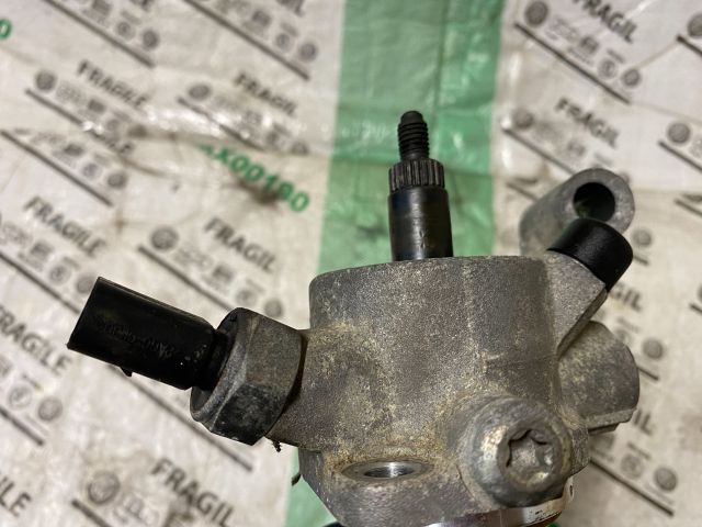 bontott VW GOLF IV Váltó Kulissza