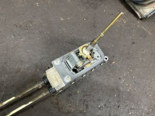 bontott VW GOLF IV Váltó Kulissza