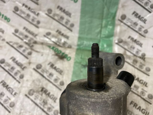 bontott VW GOLF IV Váltó Kulissza