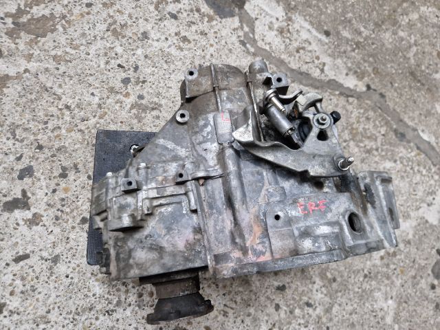 bontott VW GOLF IV Váltó (Mechanikus)