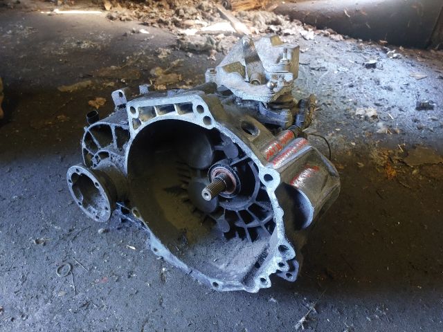 bontott VW GOLF IV Váltó (Mechanikus)