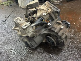 bontott VW GOLF IV Váltó (Mechanikus)