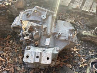 bontott VW GOLF IV Váltó (Mechanikus)