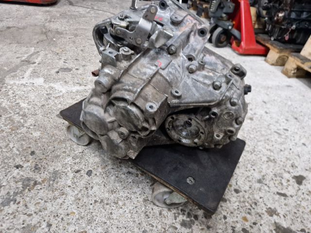 bontott VW GOLF IV Váltó (Mechanikus)