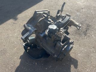 bontott VW GOLF IV Váltó (Mechanikus)