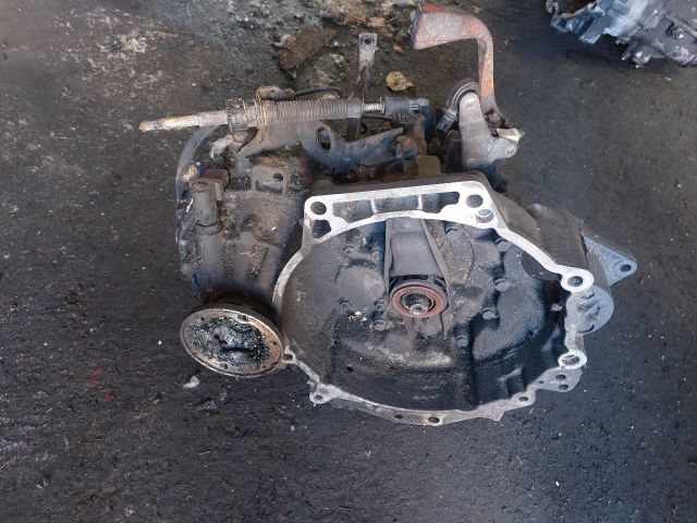 bontott VW GOLF IV Váltó (Mechanikus)