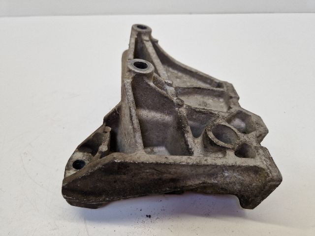 bontott VW GOLF IV Váltó Tartó Bak (Pozíciófüggetlen)