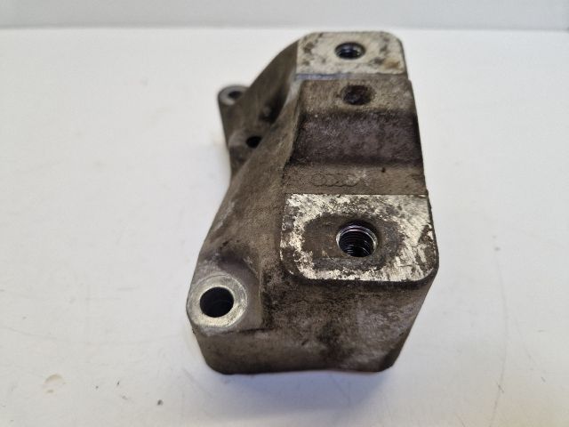 bontott VW GOLF IV Váltó Tartó Bak (Pozíciófüggetlen)