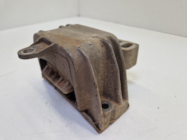 bontott VW GOLF IV Váltó Tartó Bak (Pozíciófüggetlen)