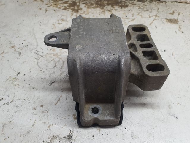 bontott VW GOLF IV Váltó Tartó Bak (Pozíciófüggetlen)