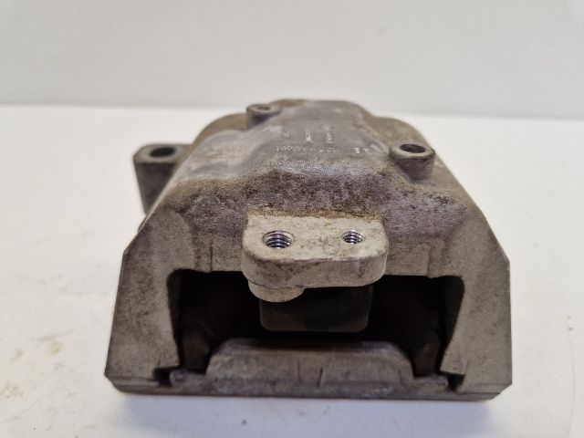 bontott VW GOLF IV Váltó Tartó Bak (Pozíciófüggetlen)